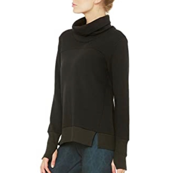 ALO Yoga Tops - Alo yoga “Haze” pullover  - EUC -S- black